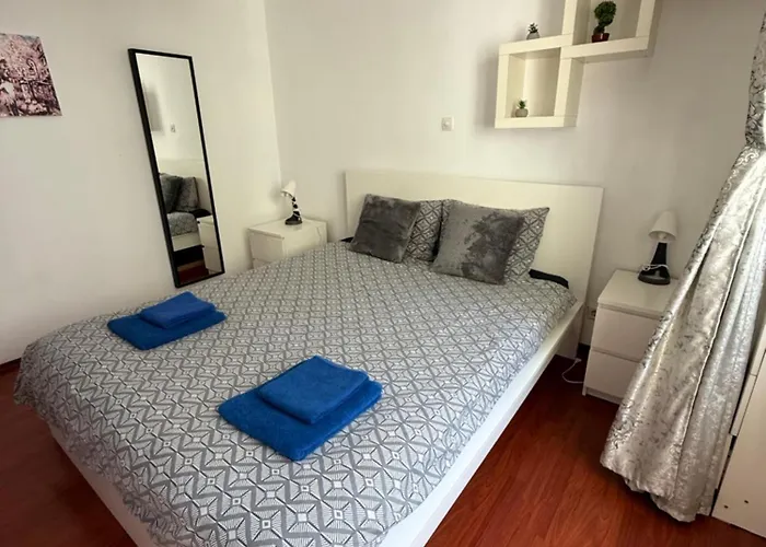 Mega Mall National Arena * Bukarest